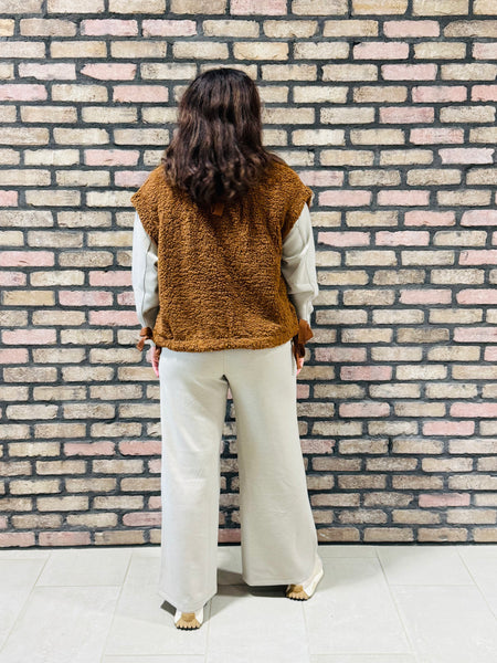 Oversized Faux Fur Vest - Brown