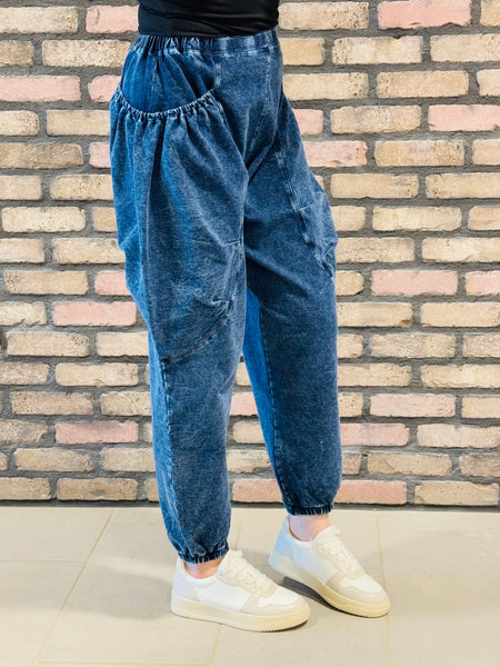 Mineral Wash Barrel Pants - Dark Wash