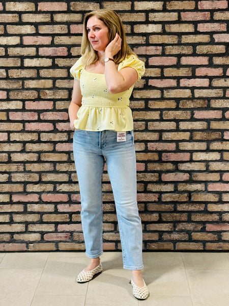Tummy Control Straight Crop Jeans - Light Wash