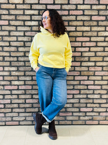 Slouchy Cropped Barrel Jeans - Medium