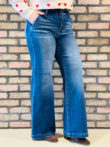 Wide Leg Slanted Pocket Jeans - Dark