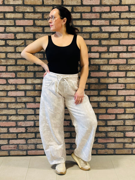 Baggy Barrel Sweatpants - Beige Camo