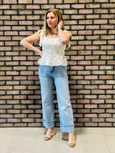 Daisy Embroidery Smocked Top - Ivory
