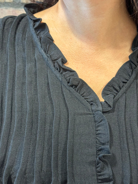 Pintuck Details Blouse - Black