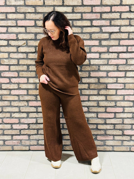 Turtleneck Sweater and Pants Set - Brown