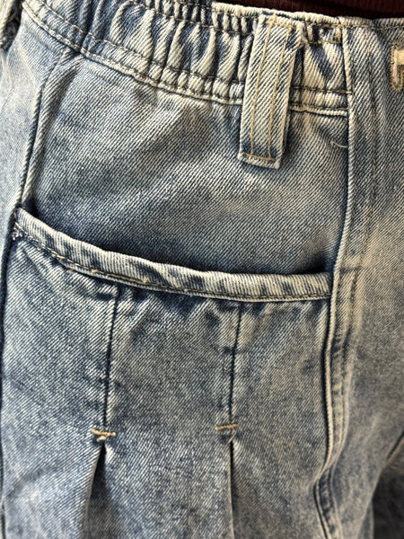 Washed Denim Barrel Pants - Medium Wash
