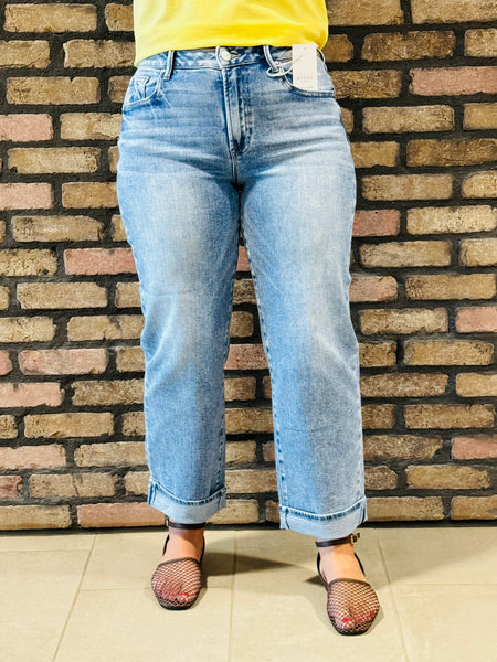 Boyfriend Turn Up Cuffed Jeans - Light Wash