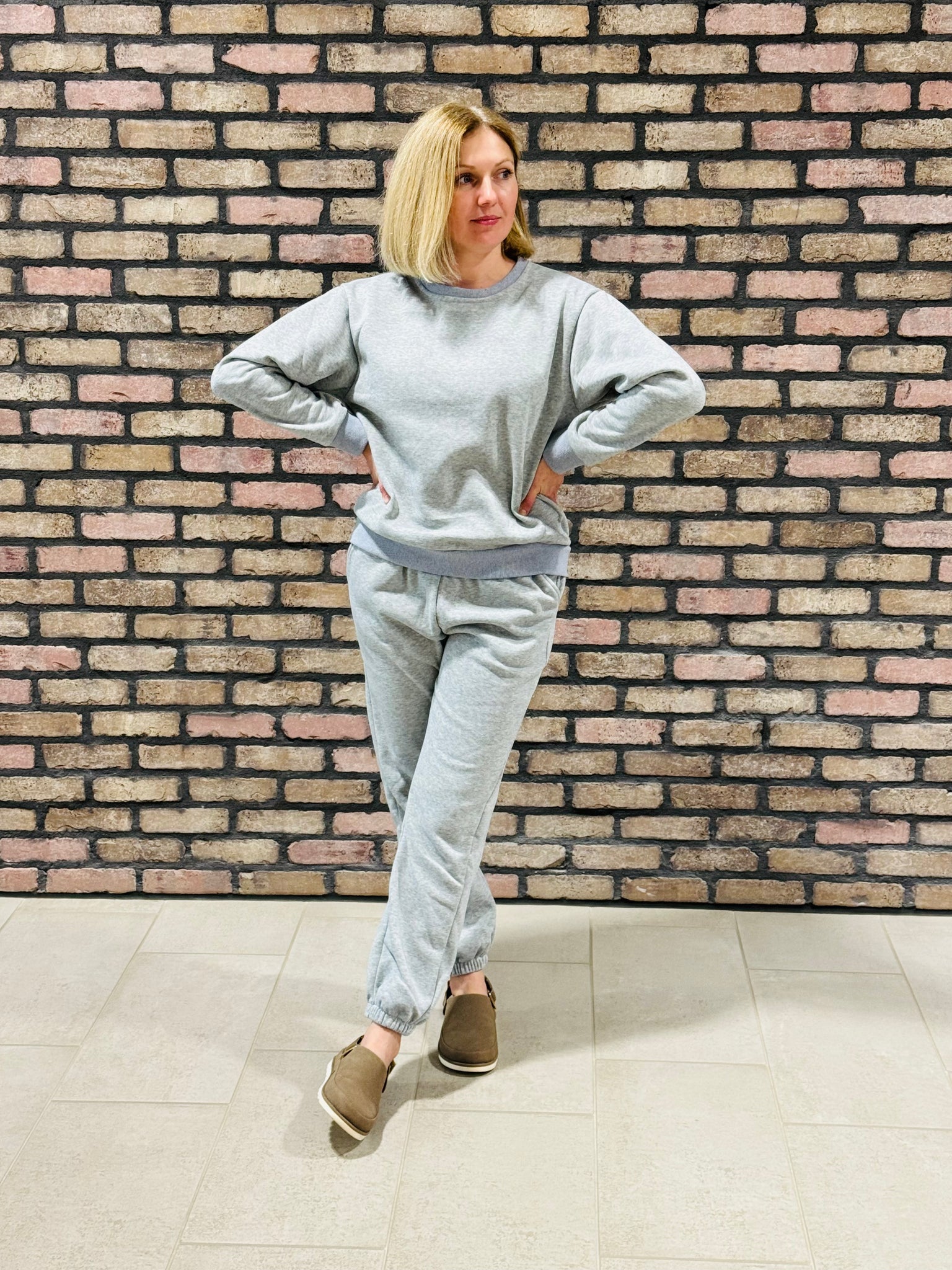 Elastic Waistband Sweatpants - Heather Grey