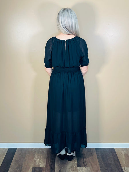 Smocked Detail Maxi Dress - Black