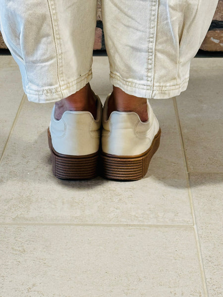 Platform Sneakers - Beige