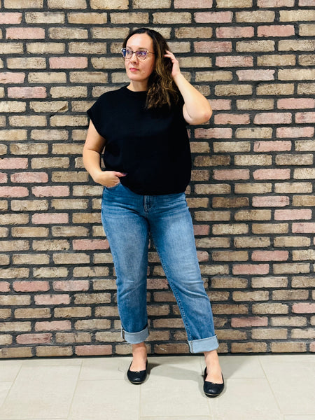 Straight Relaxed Jeans - Medium Wash