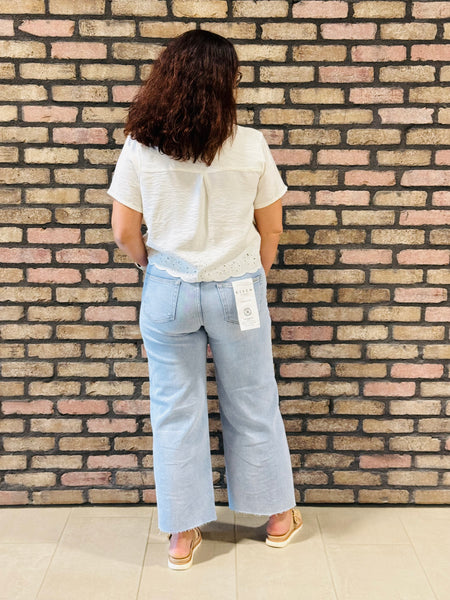 Crop Wide Flower Lace Detail Jeans - Light Wash