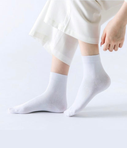 Breathable Bamboo Socks - White