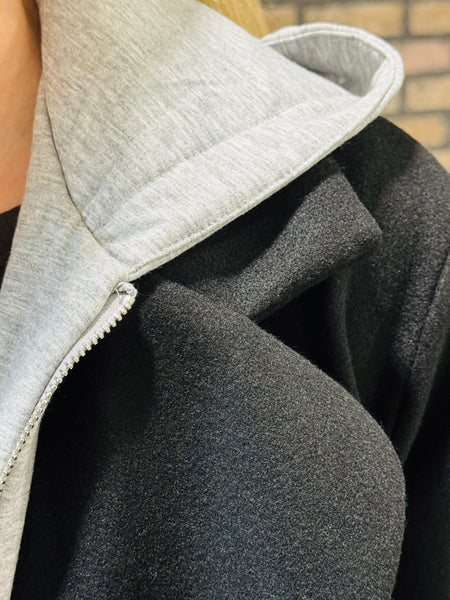 Contrasting Hoodie Coat - Black