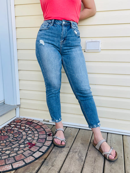 High Rise Slim Boyfriend Jeans - Light Wash