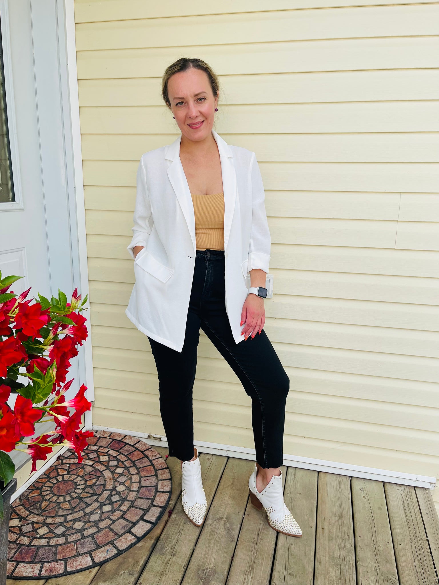 Blazer with Side Pockets - Off White