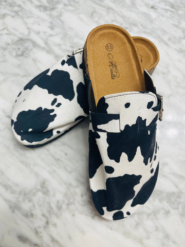 Clogs with Adjustable Buckle - Cow Print