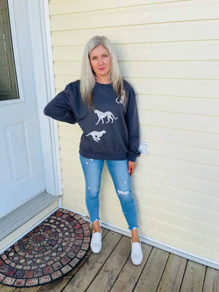 CHEETAHS Graphic Sweatshirt - Charcoal