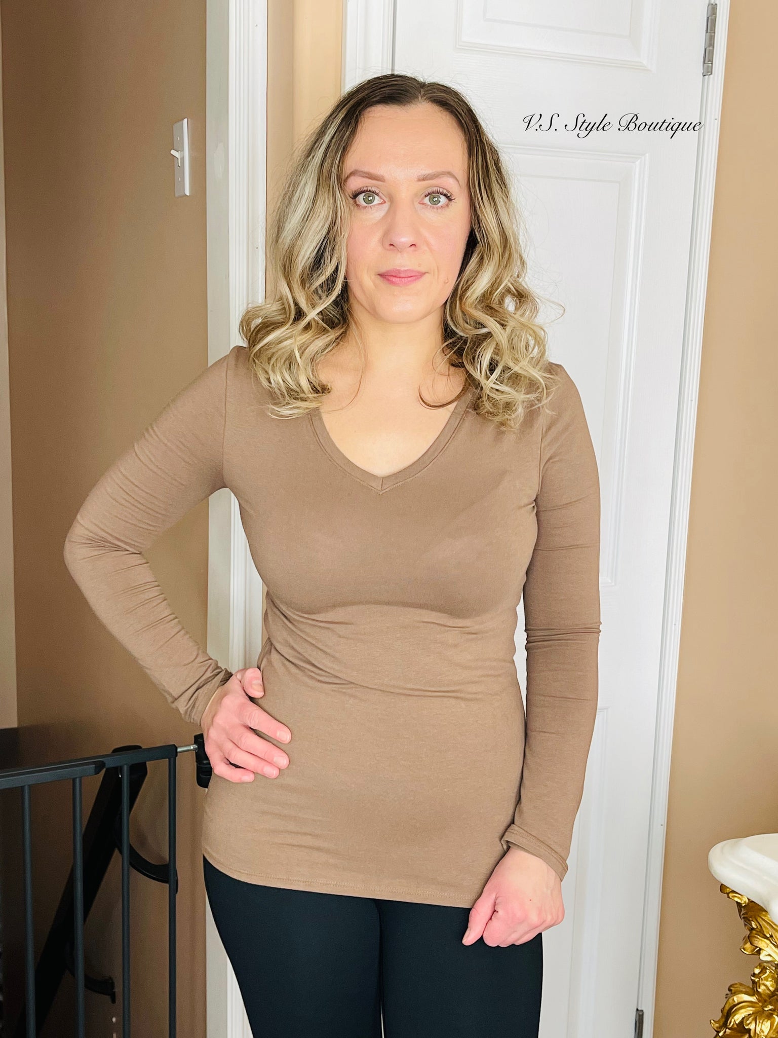 Cotton V-Neck Long Sleeve Top - Mocha