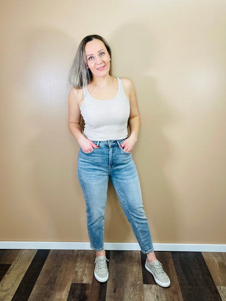 Light Wash High-Rise Mom Jeans