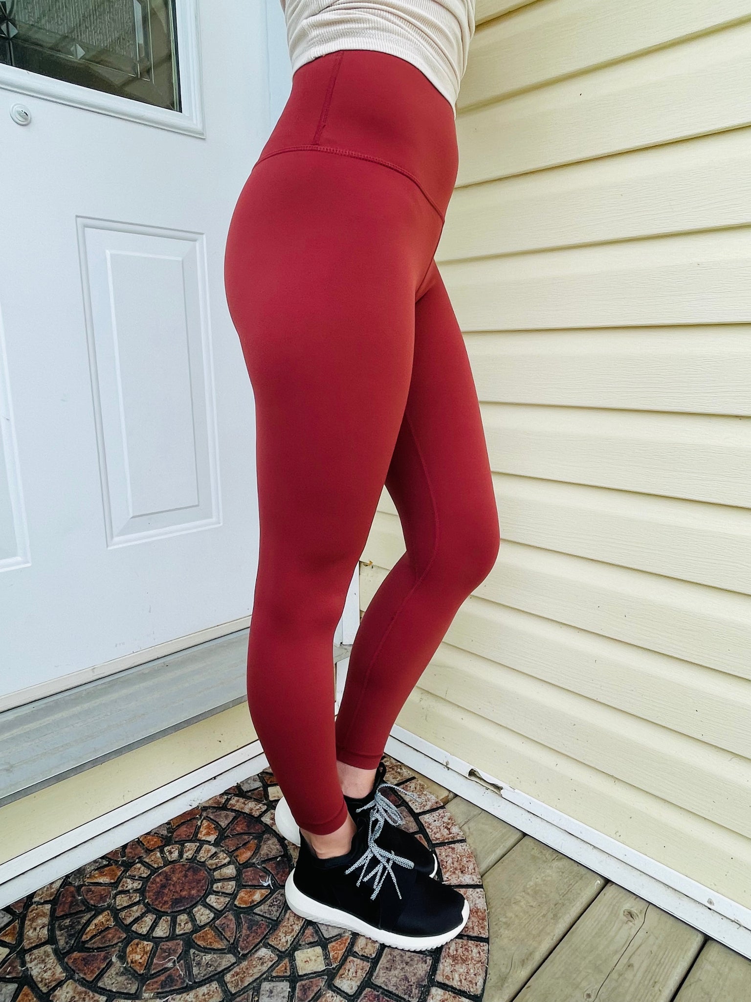 Solid Colour Leggings - Beetroot